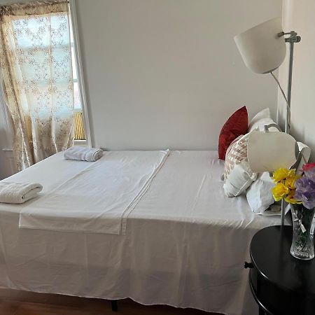 Affordable Room In Queens New York Exterior photo